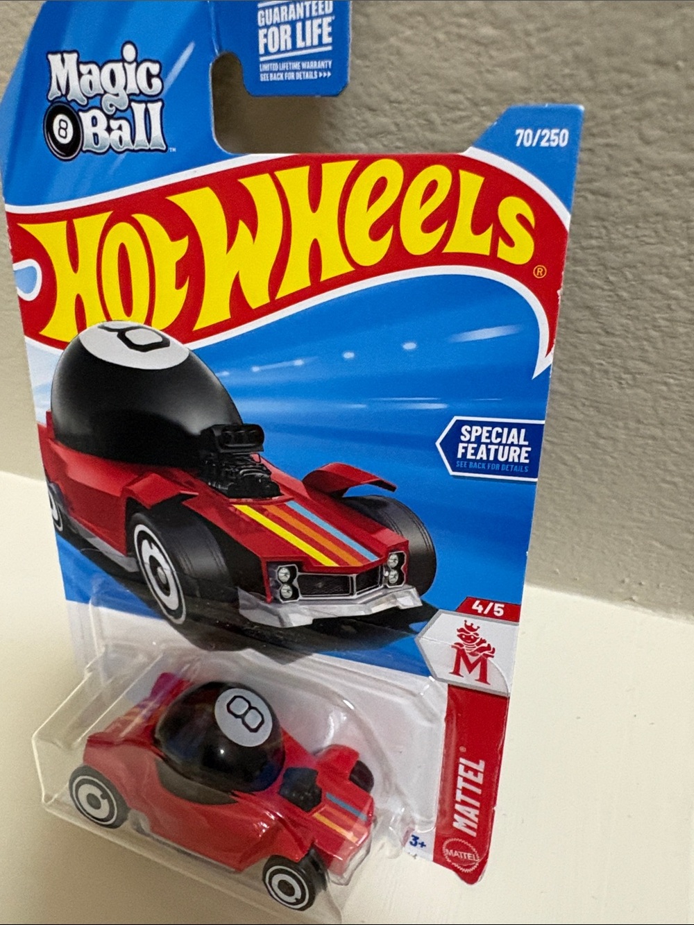 NWT Hot Wheels “Decidedly Go” Red Magic 8 Ball Car 4/5 in Mattel series